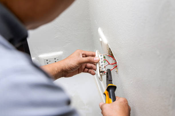 Best Circuit Breaker Repair  in Spout Springs, NC